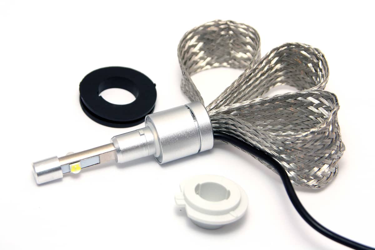 Jeep Grand Cherokee 2014 - 2022 HID Kit, LED & Bulbs